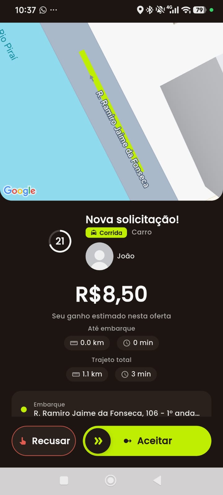 Tela do aplicativo do motorista BoraOn: nova solicitação de corrida com o ganho estimado do motorista, distância e tempo.